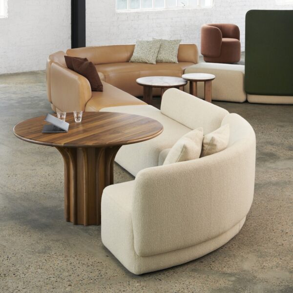 Mega Tulip Round Chaise Right - Image 3