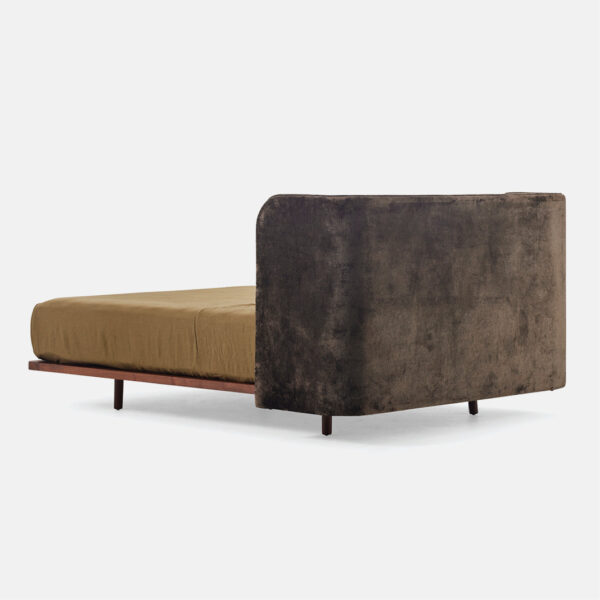 Aran Bed Queen - Image 5