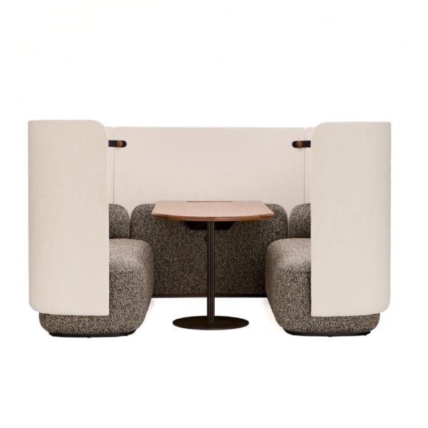 Mega Tulip 4 Person Booth with Table